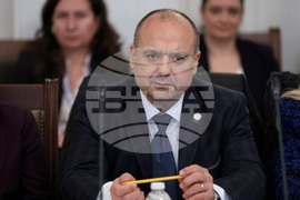 Народно събрание - комисия - безводие