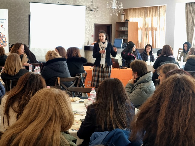 Учители от детски градини в Кърджали дискутираха значението на емоциите в обучението на децата от предучилищна възраст