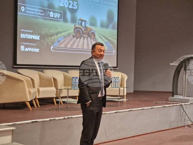 До 30 юни всички фермери ще получат средствата, за които са кандидатствали през кампания 2024 г., каза зам.-министър Янислав Янчев