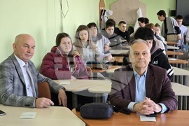 Плевен - дебат - гимназии