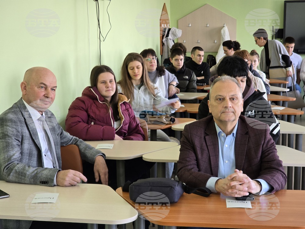 Плевен - дебат - гимназии