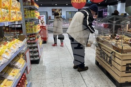Свищов - търговски вериги - бойкот