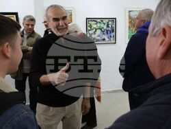 Вихрони Попнеделев - изложба