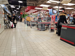 Перник - търговски вериги - бойкот