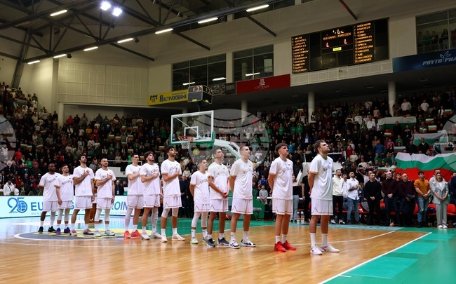 Баскетболните национали ще бъдат в намален състав срещу Германия, Брандън Йънг също няма да пристигне