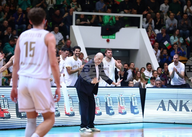 Промени в състава на националния тим на България по баскетбол, Александър Стоименов е с изкълчен глезен