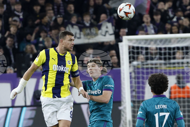 Джеко ще продължи кариерата си в Италия