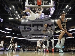 Clippers Bucks Basketball