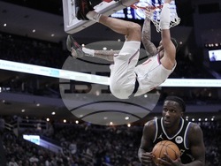 Clippers Bucks Basketball