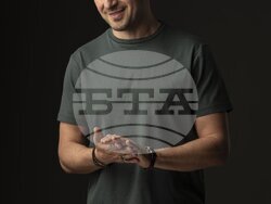 „Нощните рицари“ по текстове на Яна Борисова гостува в София, Пловдив и Варна, снимка – Stage Hearts