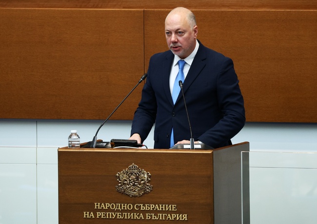 Следващата седмица ще отчетем първите индикатори за изпълнение на управленската програма, каза премиерът Росен Желязков