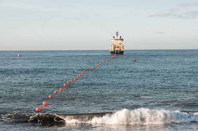 ЕС предприема мерки за повишаване на сигурността на подводната инфраструктура