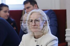 Народно събрание - „Цените на храните - проблеми и законодателни решения“ - дискусия