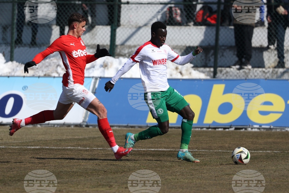 Ботев (Враца) и Крумовград направиха нулево равенство в Първа лига