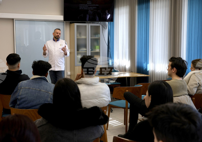 Варна - Висше училище по мениджмънт - „Кариерни дни в туризма"