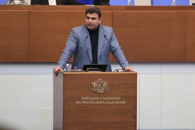 Андрей Вълчев, БСП-ОЛ: Няма да допуснем и една черна забрадка в България заради това, че български войник е отишъл да воюва в Украйна