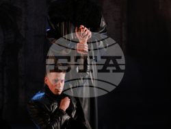 Театър "Българска армия" - "Хамлет" - предпремиера