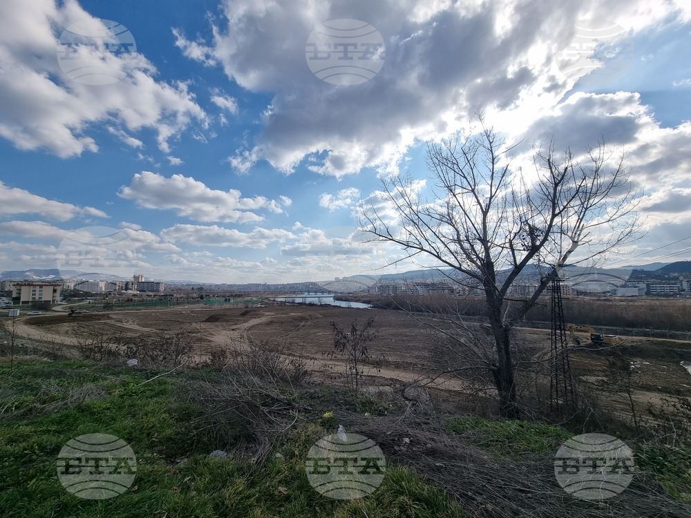 В началото на март предстои да бъде направена първа копка на високотехнологична болница "Сърце и мозък" в Кърджали