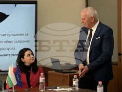 Кърджали - БЧК - общото годишно отчетно събрание  СНИМКА: Валентна Стоева