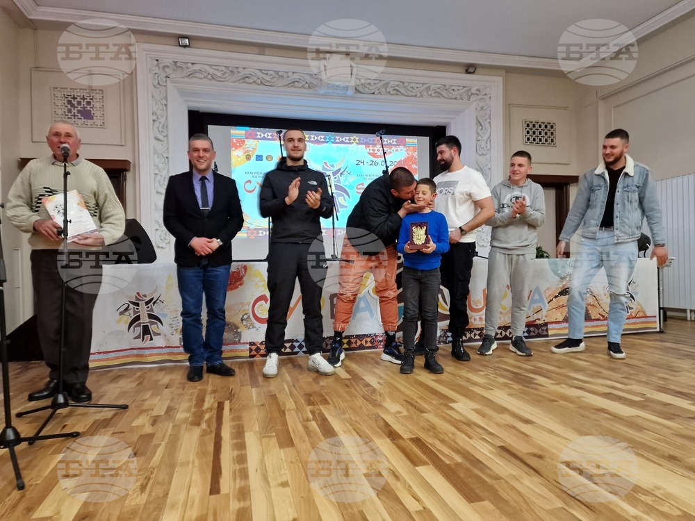 Наградите „Златна маска“ бяха връчени на победителите в 31-вия Международен фестивал на маскарадните игри „Сурва 2025“ в Перник