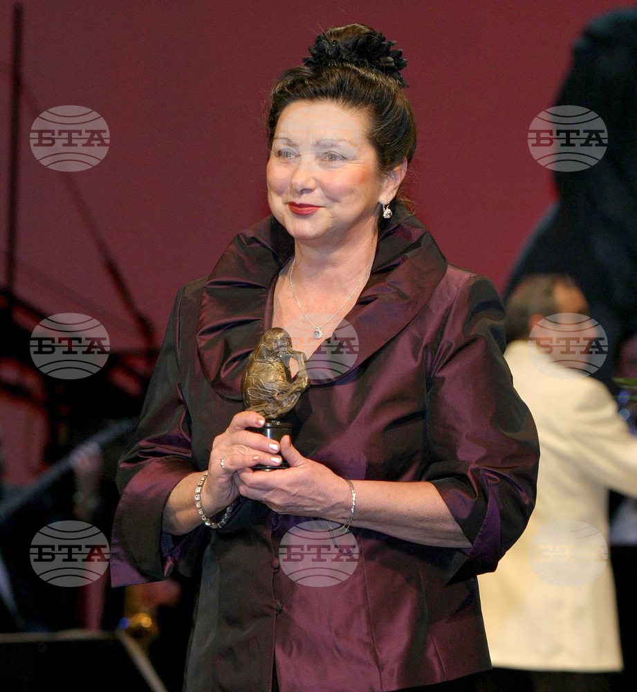 Изложбата „Разговор с вас“ е пример за журналистика, обърната с лице към хората, каза пред БТА Божана Димитрова