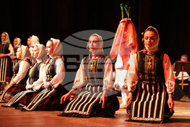 Варна - ВСУ „Черноризец Храбър” - концерт-спектакъл „Стъпяй, пристъпяй”