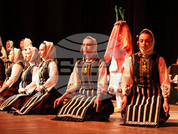 Варна - ВСУ „Черноризец Храбър” - концерт-спектакъл „Стъпяй, пристъпяй”