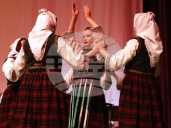 Варна - ВСУ „Черноризец Храбър” - концерт-спектакъл „Стъпяй, пристъпяй”