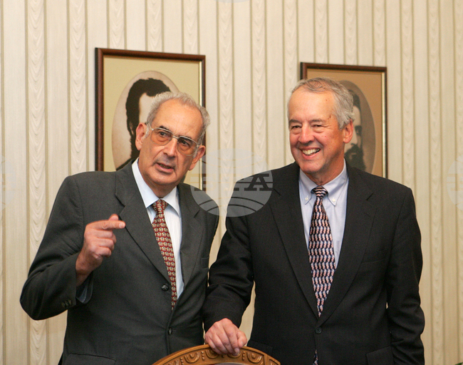 Акад. Кирил Боянов - учен