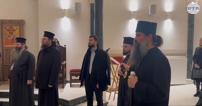 Патриарх Даниил запали първата свещ в новия български храм „Свети Йоан Рилски“ в Лондон