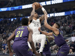 Pelicans Mavericks Basketball
