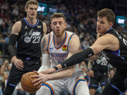 Thunder Jazz Basketball
