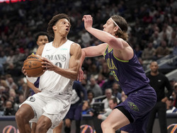 Pelicans Mavericks Basketball