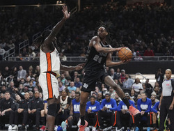 Pistons Spurs Basketball