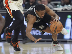Pistons Spurs Basketball