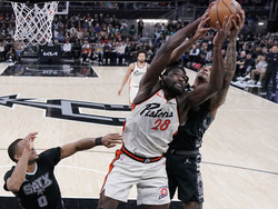 Pistons Spurs Basketball