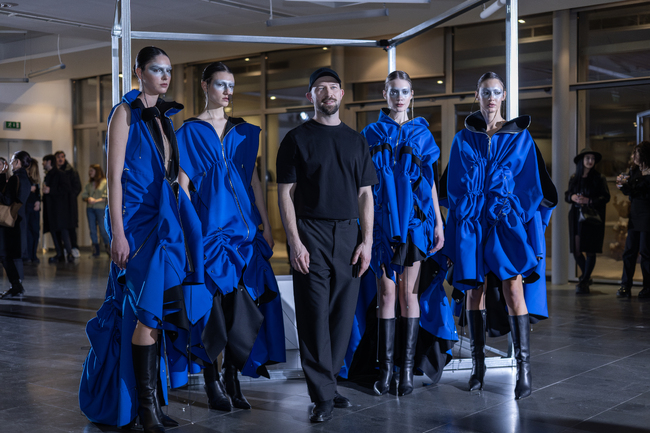 Kvadrat 500 National Gallery Hosts Installation by Nikolay Bozhilov