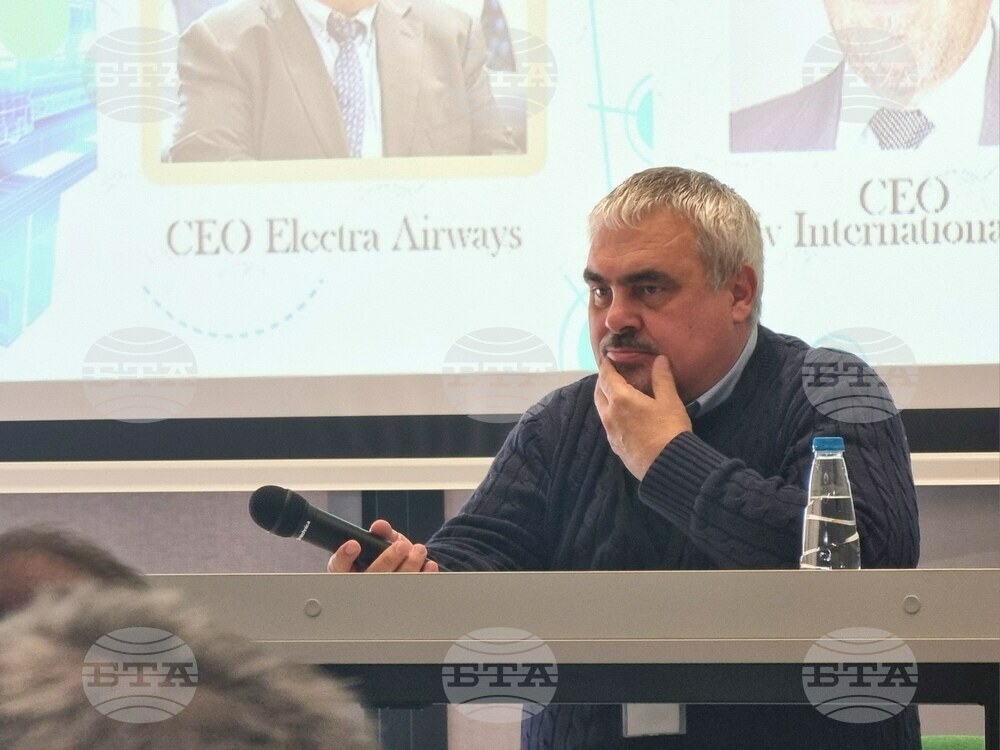 Тази година "Електра Еъруейс" ще лети с три самолета от Летище Бургас, каза изпълнителният директор на компанията Стефан Трифонов