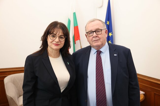 НС: Росица Кирова се срещна с новоизбрания председател на Европейския икономически и социален комитет