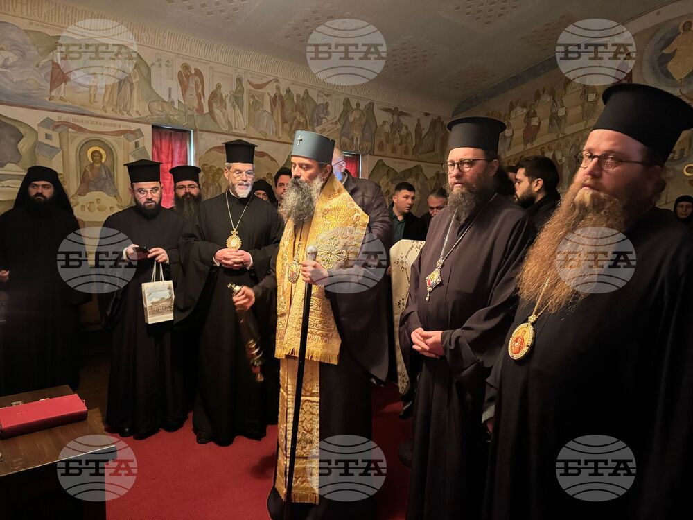 Патриарх Даниил отслужи заупокойна молитва за Задушница в православния манастир "Свети Йоан Кръстител" в Есекс, Великобритания