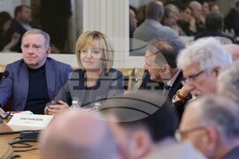 Народно събрание - „Цените на храните - проблеми и законодателни решения“ - дискусия