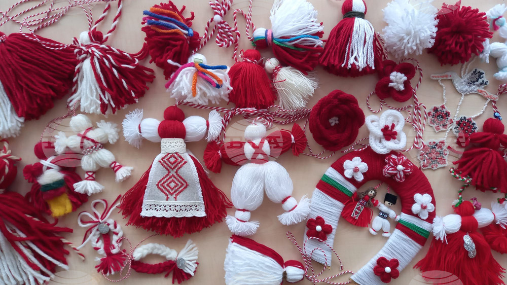 Групата за български традиционни танци и занаяти „Нашенци“ в Калгари, Канада, ще организира на 22 февруари работилница за мартеници