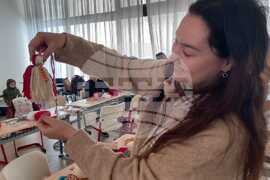 Турция - Истанбул - Българско неделно училище „Св. св. Кирил и Методий“ - мартеници