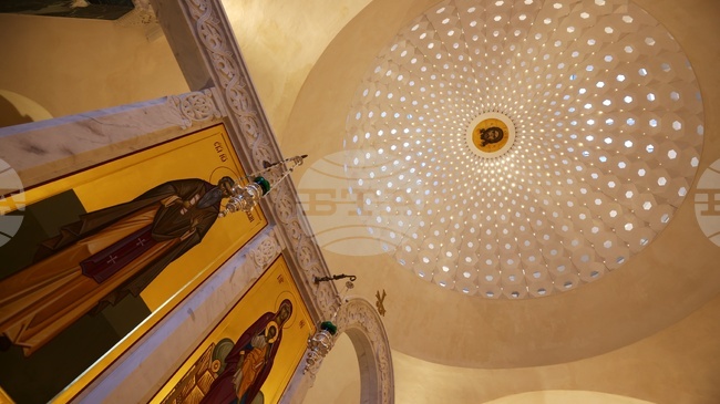 Малко повечерие с Богородичен акатист ще бъде отслужено днес в Българската православна църква „Св. Йоан Рилски“ в Лондон