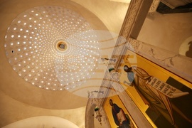 Великобритания - храм „Свети Йоан Рилски” - Възкресна вечерня