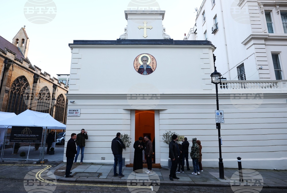 Великобритания - храм „Свети Йоан Рилски” - патриарх Даниил - Възкресна вечерня