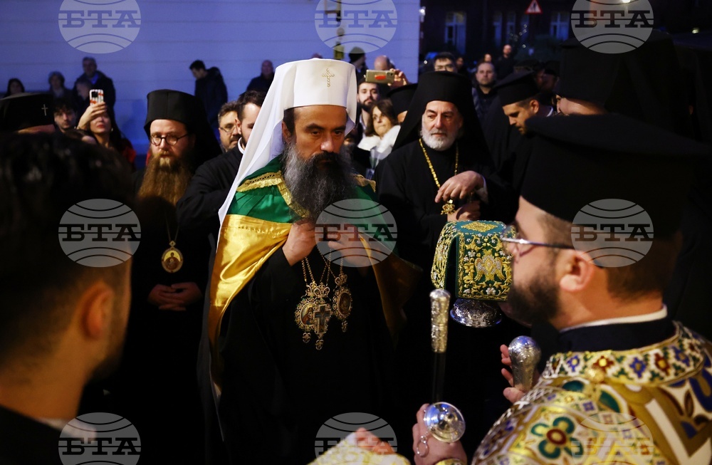 Великобритания - храм „Свети Йоан Рилски” - патриарх Даниил - Възкресна вечерня