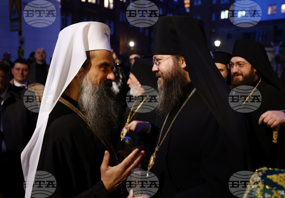 Великобритания - храм „Свети Йоан Рилски” - патриарх Даниил - Възкресна вечерня