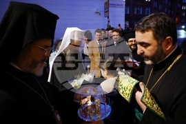 Великобритания - храм „Свети Йоан Рилски” - патриарх Даниил - Възкресна вечерня