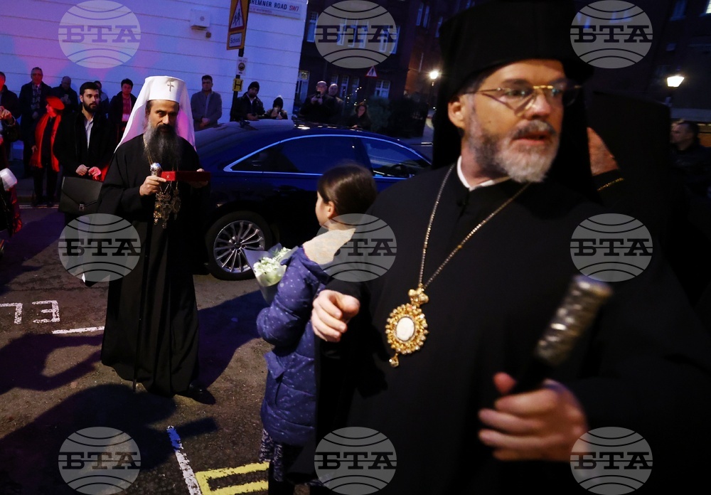 Великобритания - храм „Свети Йоан Рилски” - патриарх Даниил - Възкресна вечерня
